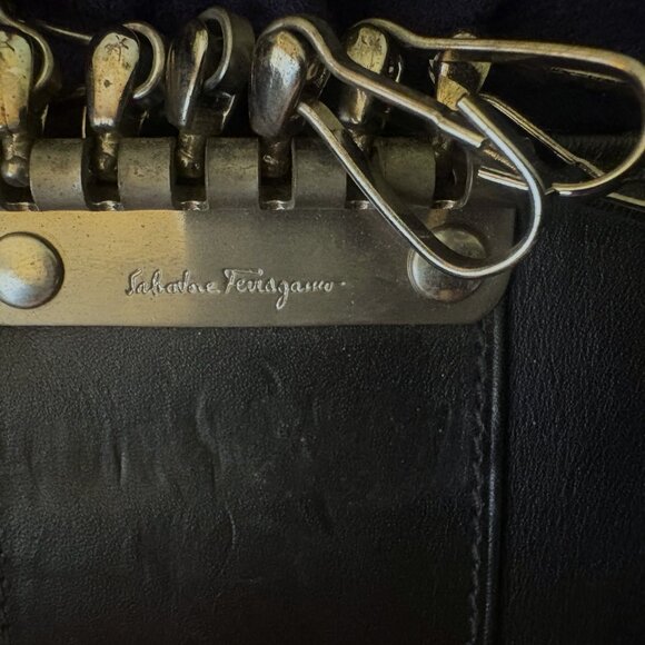 Vintage Salvatore' Ferragamo Black Leather Key and Card Holder - Picture 10 of 11